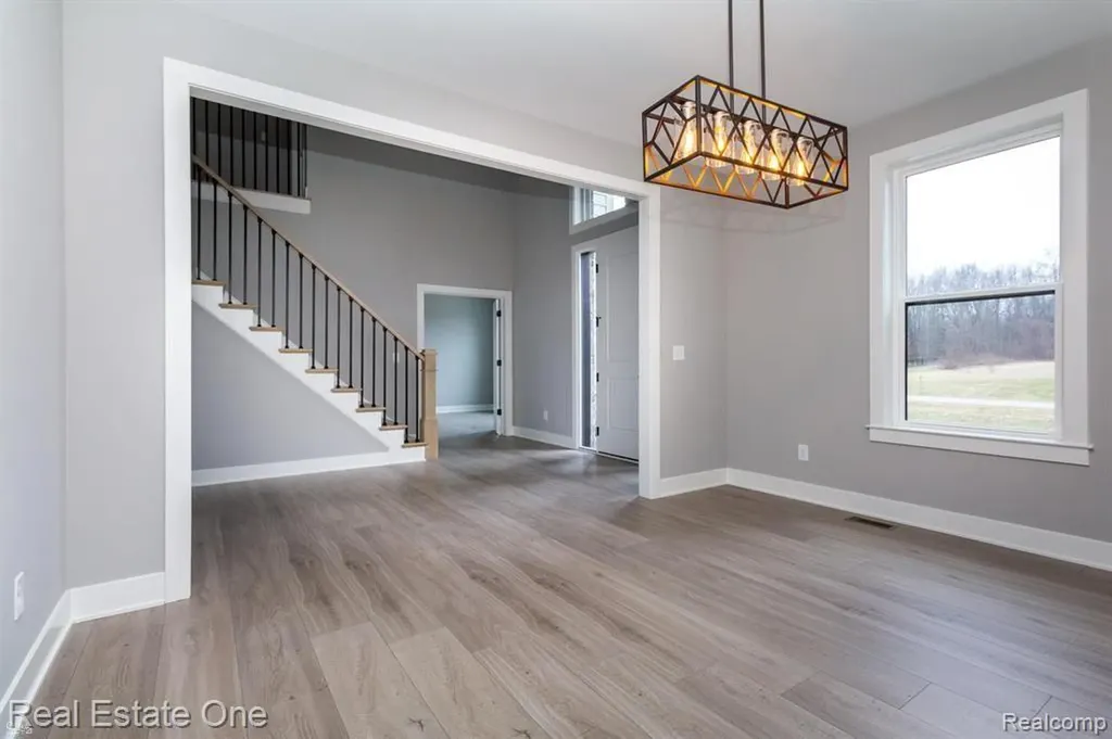 2910 Loon Drive Wixom City MI 48393