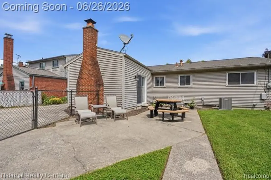 11425 Russell Avenue Plymouth Charter Township MI 48170