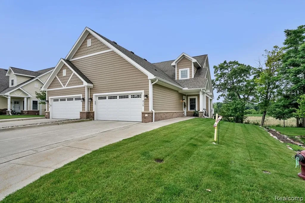415 Baker Crossing Dexter City MI 48130