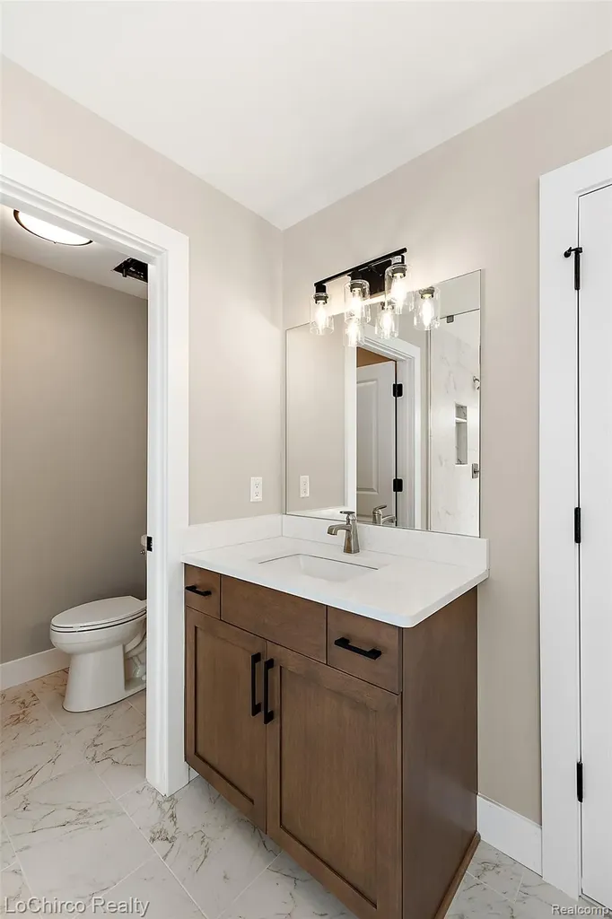 49001 Wingfield Drive Macomb Township MI 48044