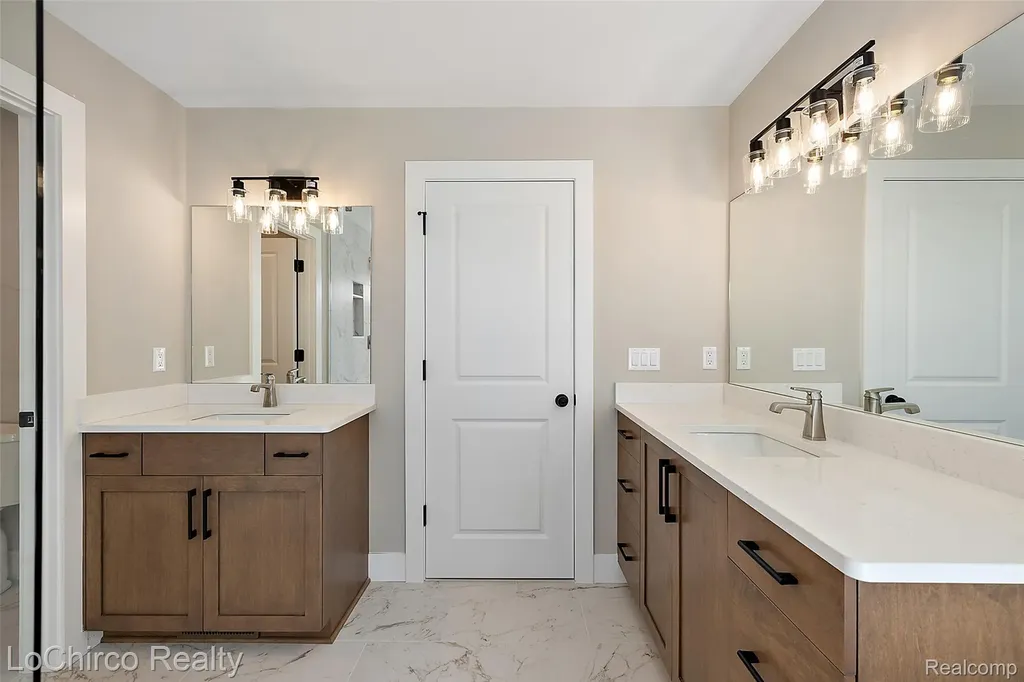 49001 Wingfield Drive Macomb Township MI 48044