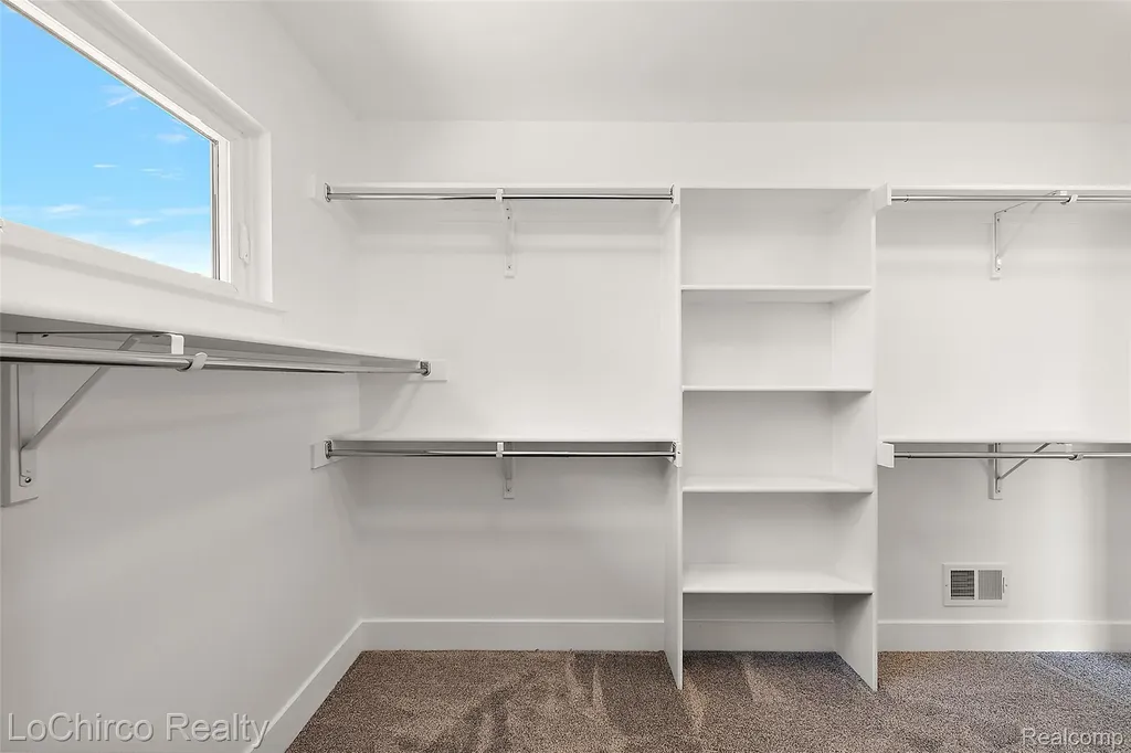 49001 Wingfield Drive Macomb Township MI 48044