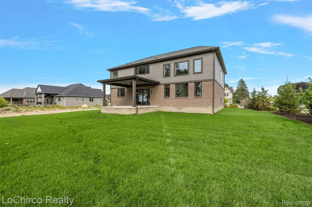 49001 Wingfield Drive Macomb Township MI 48044