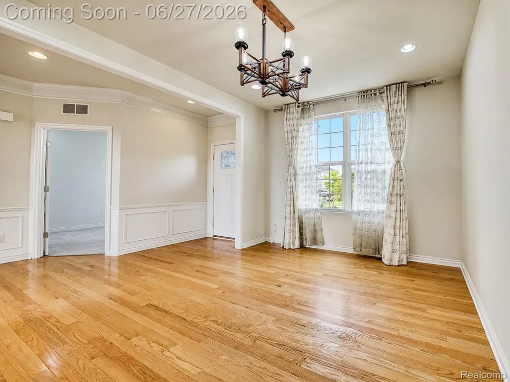 3155 Huntsman Boulevard Orion Charter Township MI 48360