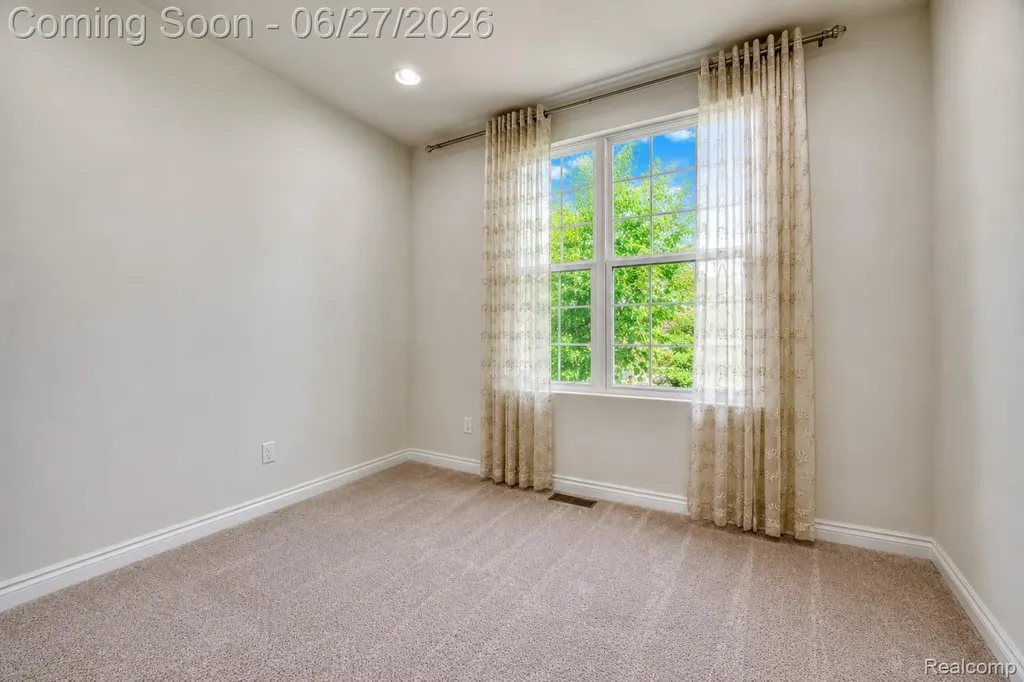 3155 Huntsman Boulevard Orion Charter Township MI 48360