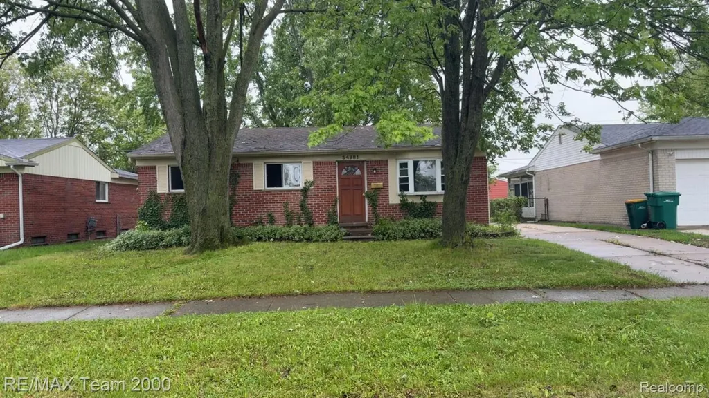 34881 Lynn Drive Romulus City MI 48174