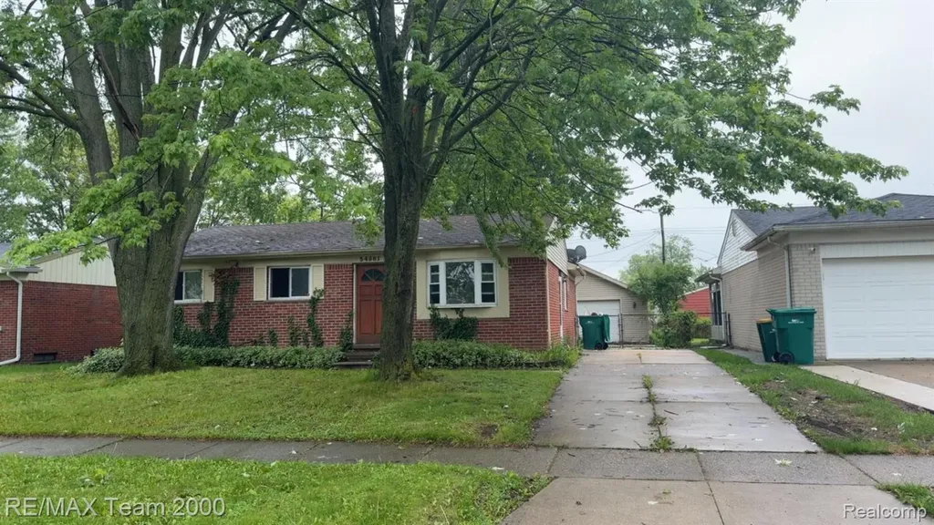 34881 Lynn Drive Romulus City MI 48174