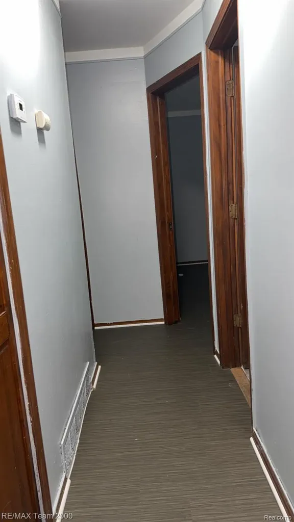 34881 Lynn Drive Romulus City MI 48174