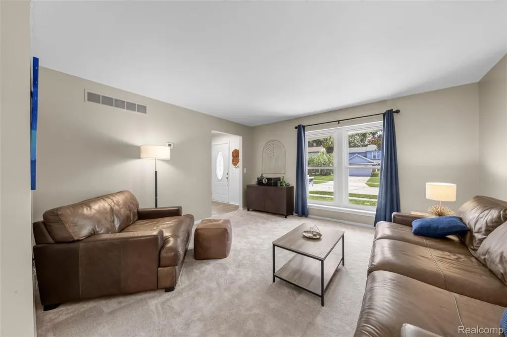 451 Lansdowne Drive Westland City MI 48185