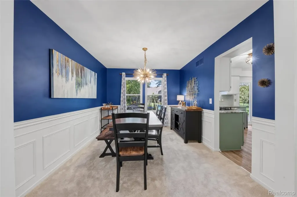 451 Lansdowne Drive Westland City MI 48185