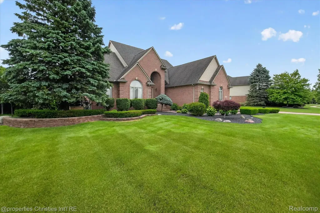 11808 Landers Drive Plymouth Charter Township MI 48170