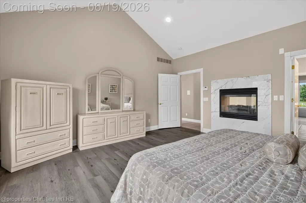 11808 Landers Drive Plymouth Charter Township MI 48170