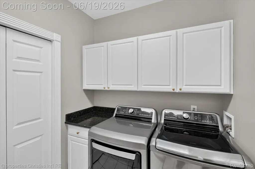 11808 Landers Drive Plymouth Charter Township MI 48170
