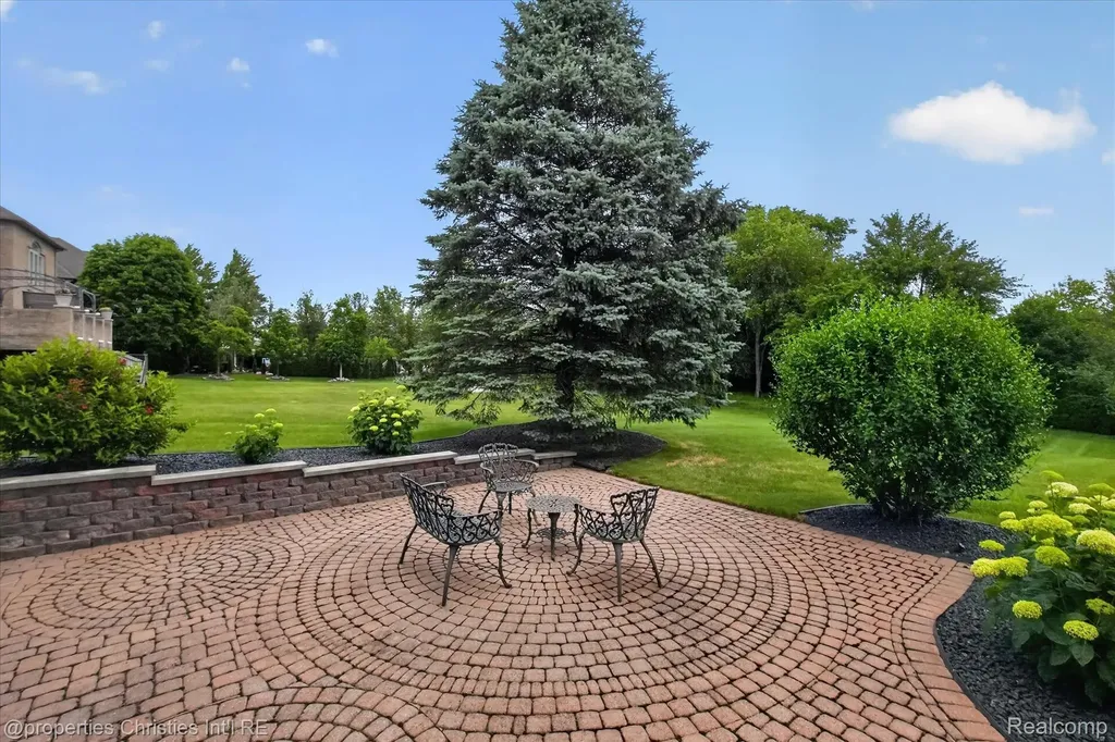 11808 Landers Drive Plymouth Charter Township MI 48170