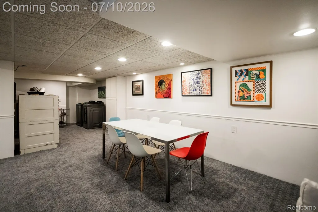 600 Middlesex Road Grosse Pointe Park City MI 48230