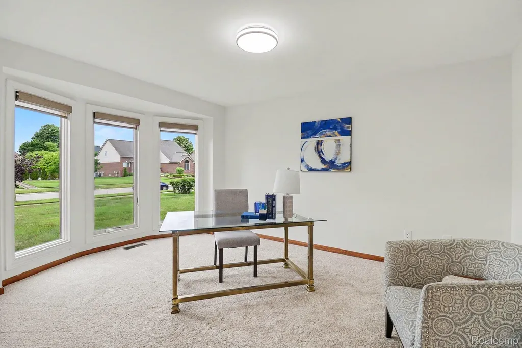 55206 Leonard Court Shelby Charter Township MI 48316