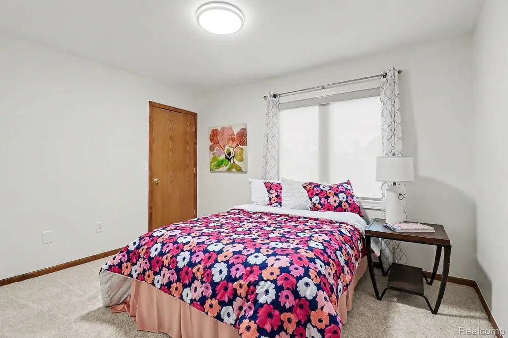 55206 Leonard Court Shelby Charter Township MI 48316