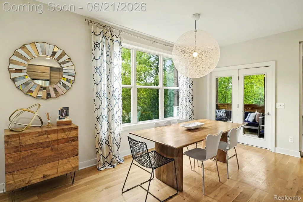 220 Turnberry Court Milford Village MI 48381