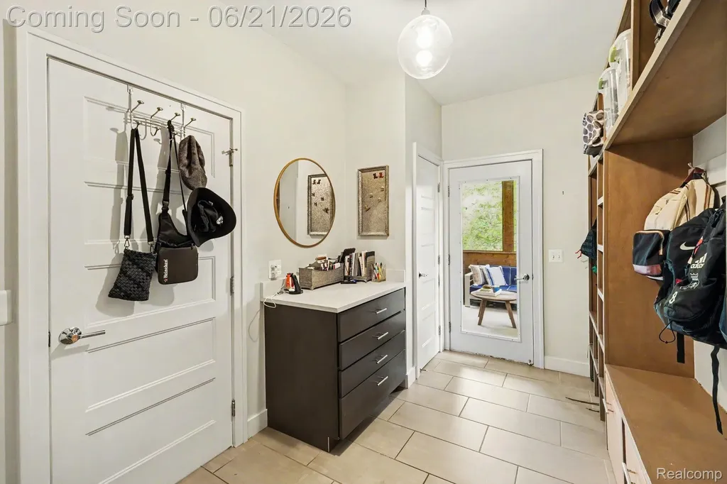 220 Turnberry Court Milford Village MI 48381