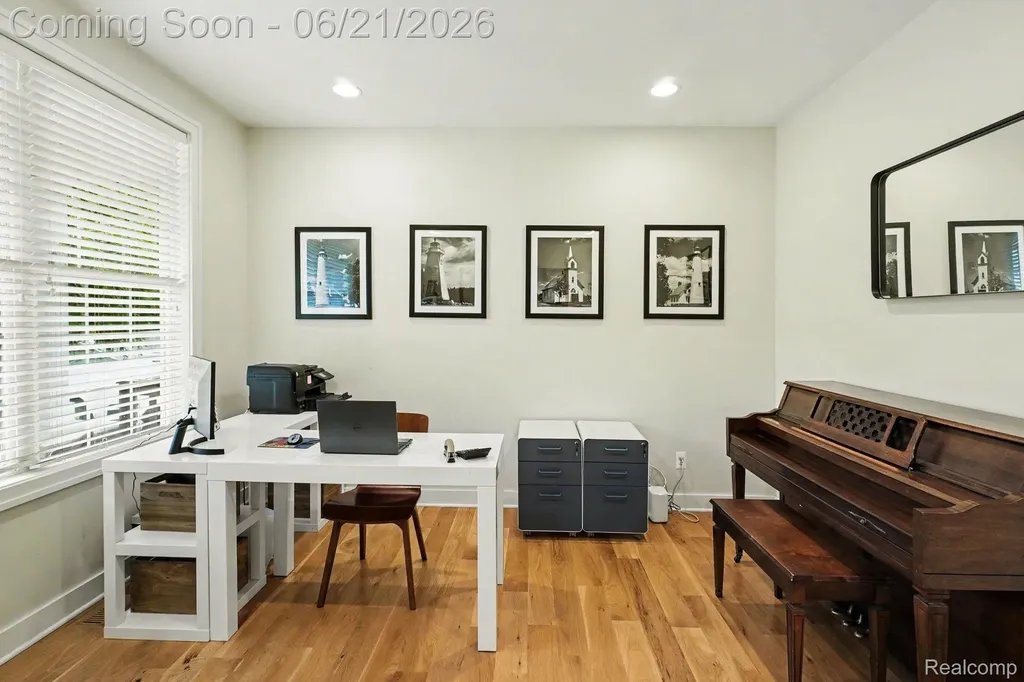 220 Turnberry Court Milford Village MI 48381