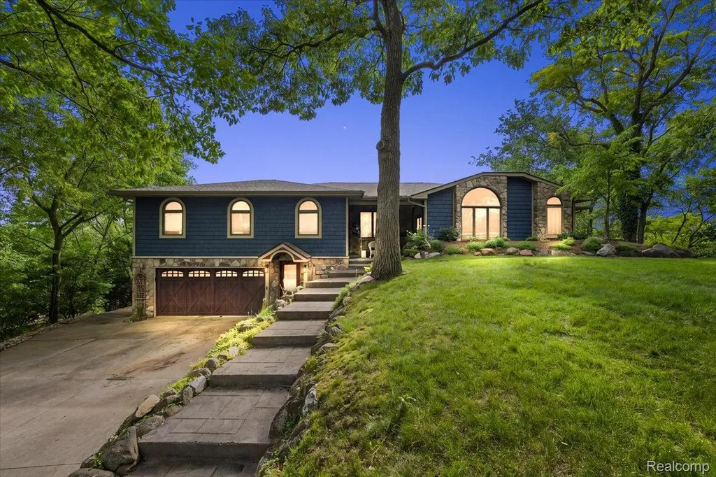 7291 Parkwood Drive Tyrone Township MI 48430