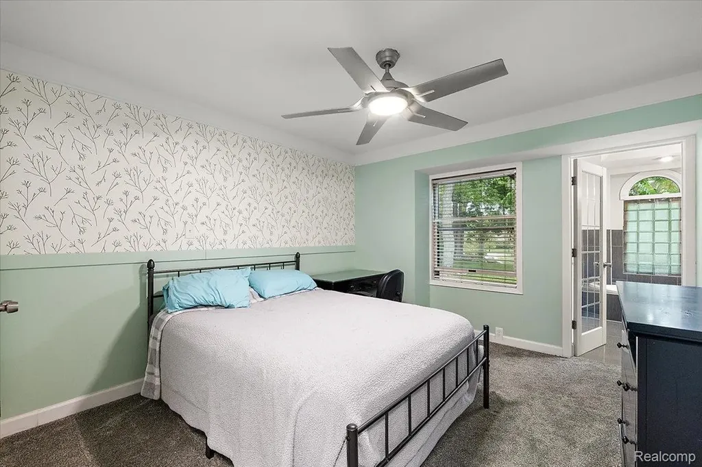 7291 Parkwood Drive Tyrone Township MI 48430