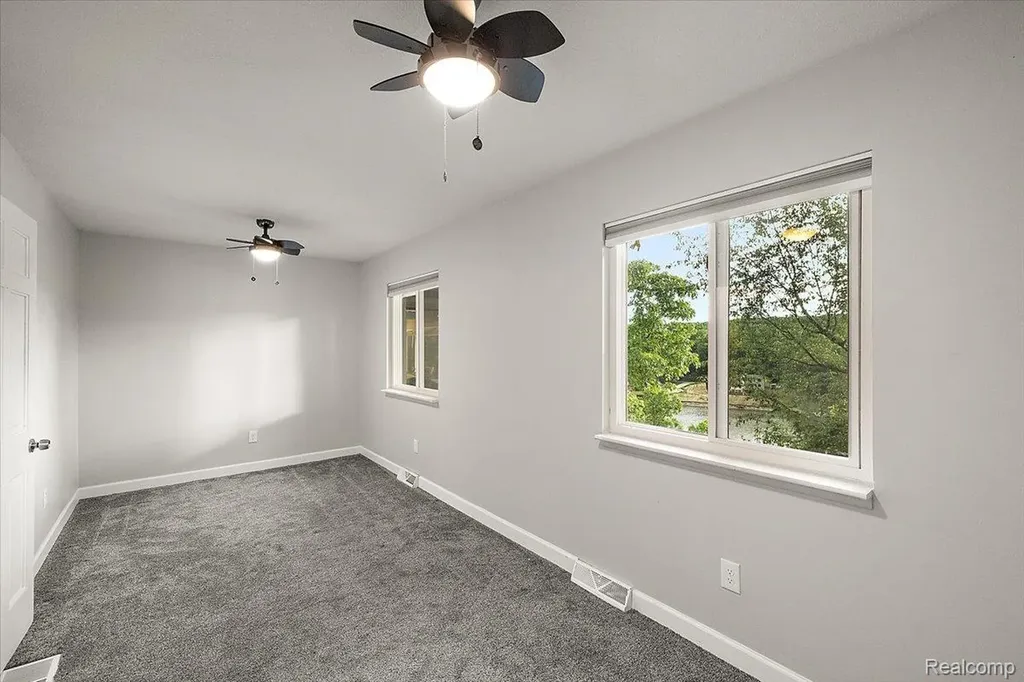 7291 Parkwood Drive Tyrone Township MI 48430