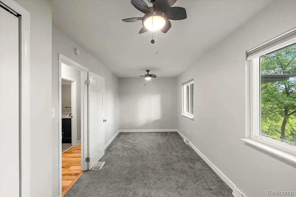 7291 Parkwood Drive Tyrone Township MI 48430