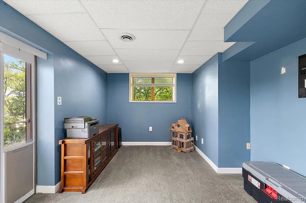 7291 Parkwood Drive Tyrone Township MI 48430