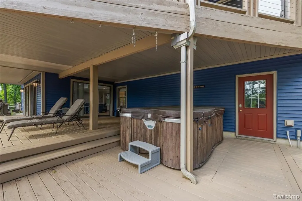 7291 Parkwood Drive Tyrone Township MI 48430