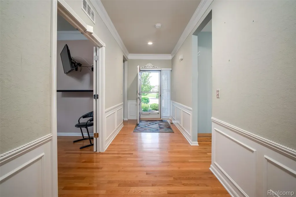 292 Bryce Court Oceola Township MI 48843