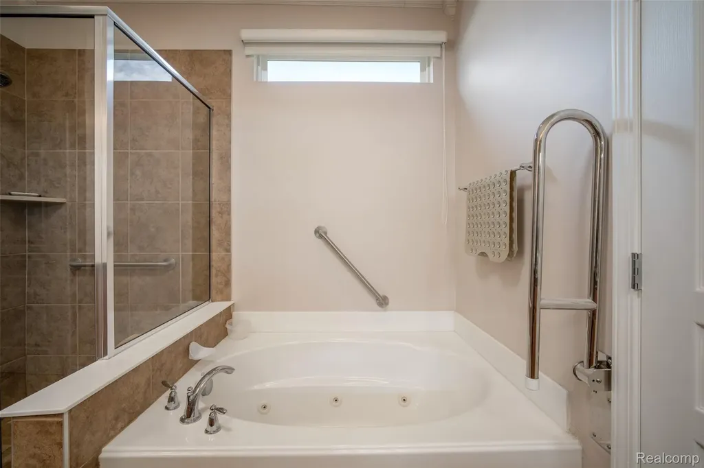 292 Bryce Court Oceola Township MI 48843