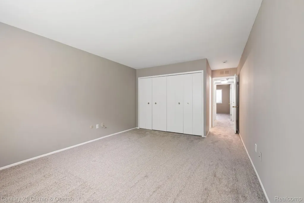 26596 Franklin Pointe Drive Southfield City MI 48034