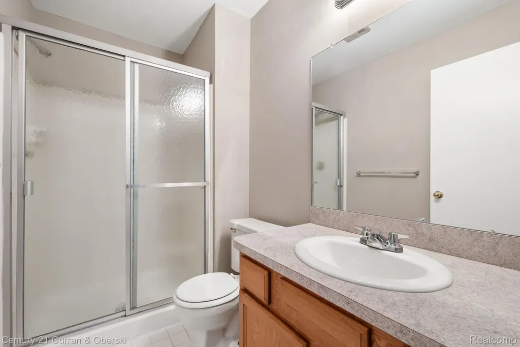 26596 Franklin Pointe Drive Southfield City MI 48034