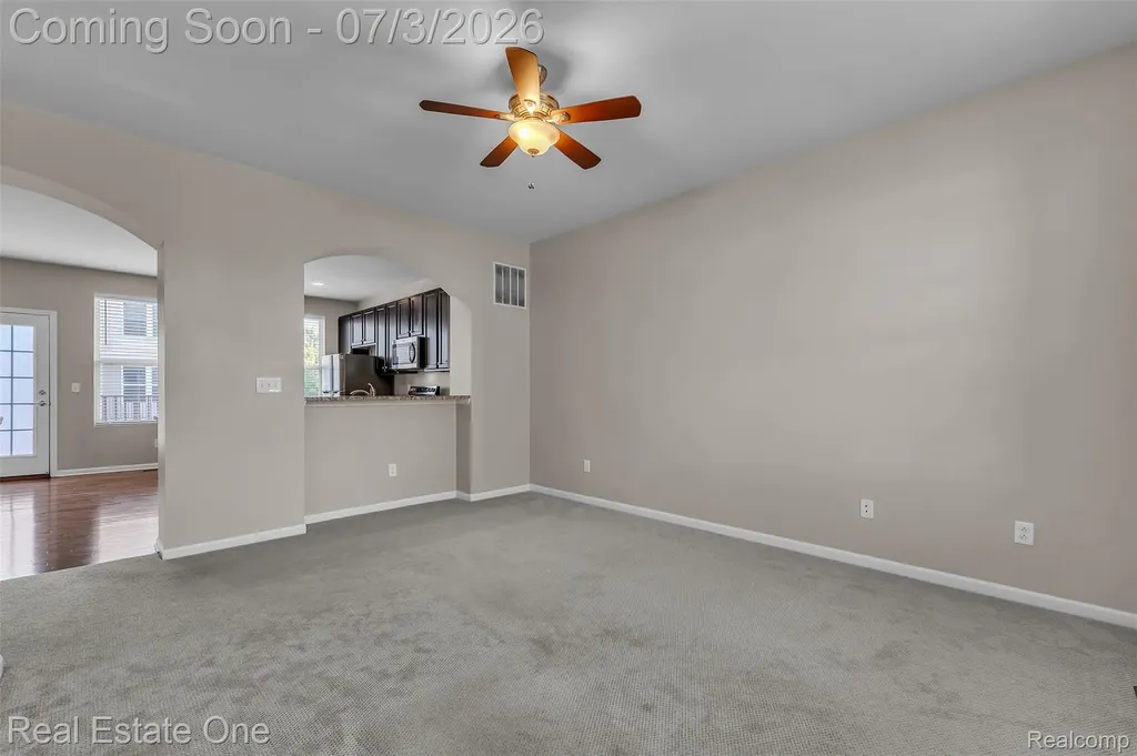 44656 Ellery Lane Novi City MI 48377