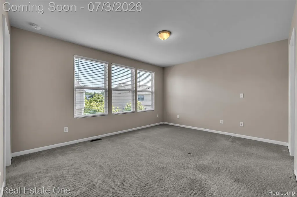 44656 Ellery Lane Novi City MI 48377