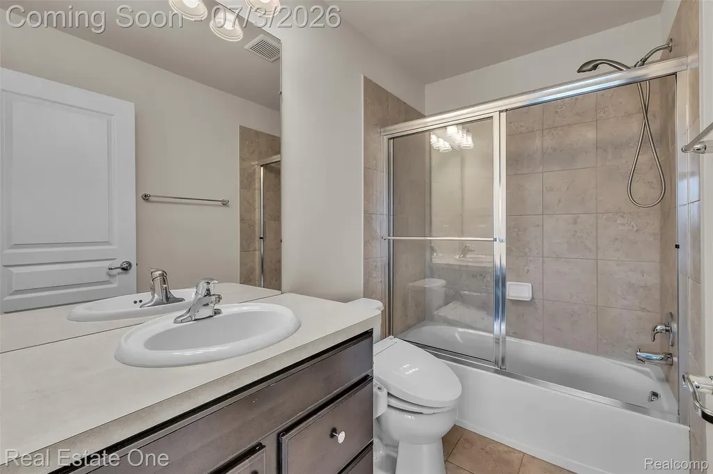 44656 Ellery Lane Novi City MI 48377