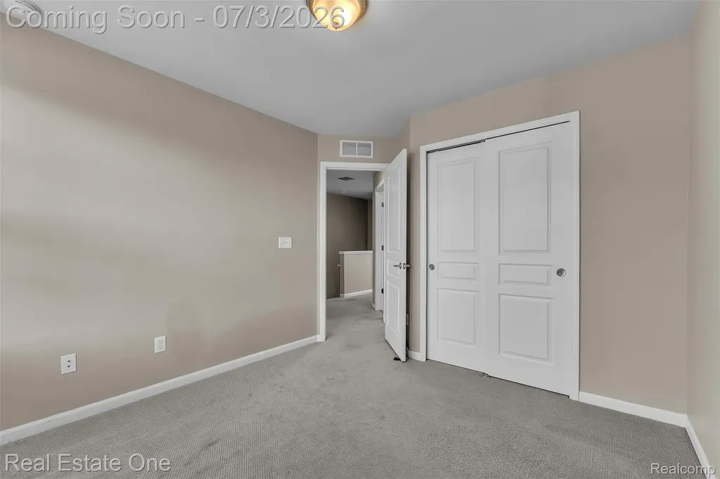44656 Ellery Lane Novi City MI 48377