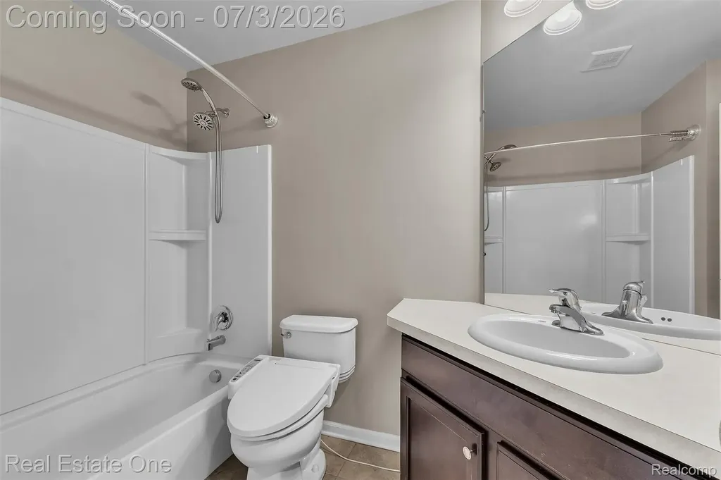 44656 Ellery Lane Novi City MI 48377