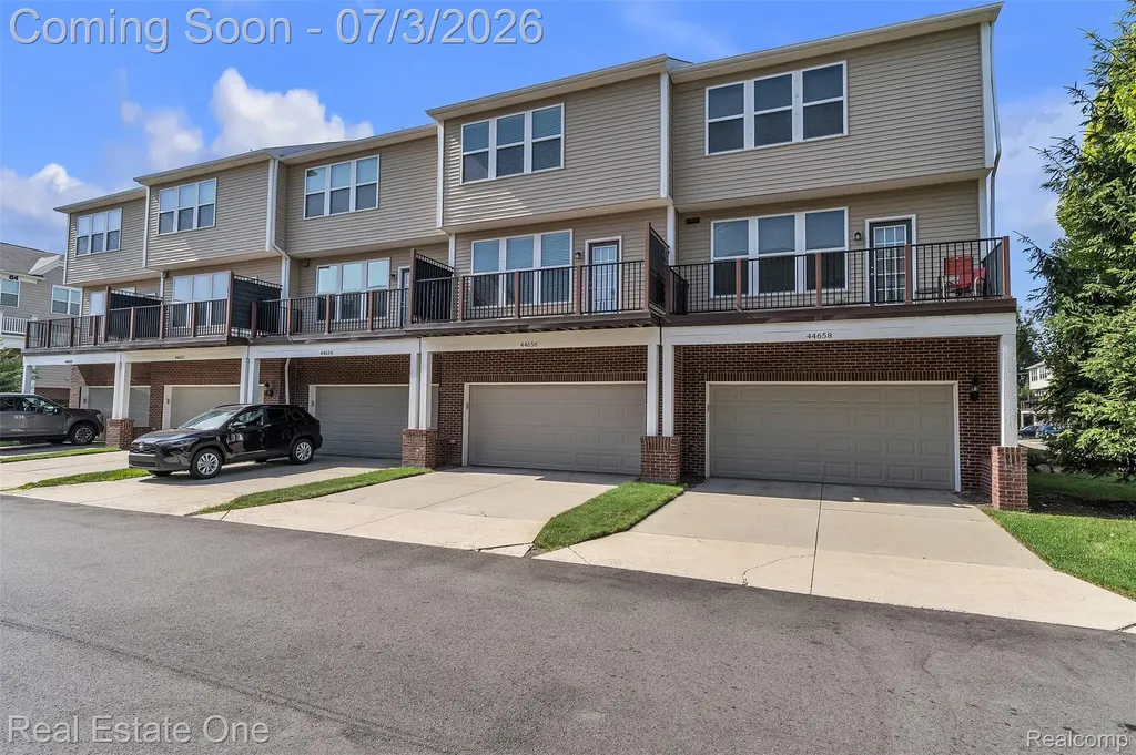 44656 Ellery Lane Novi City MI 48377
