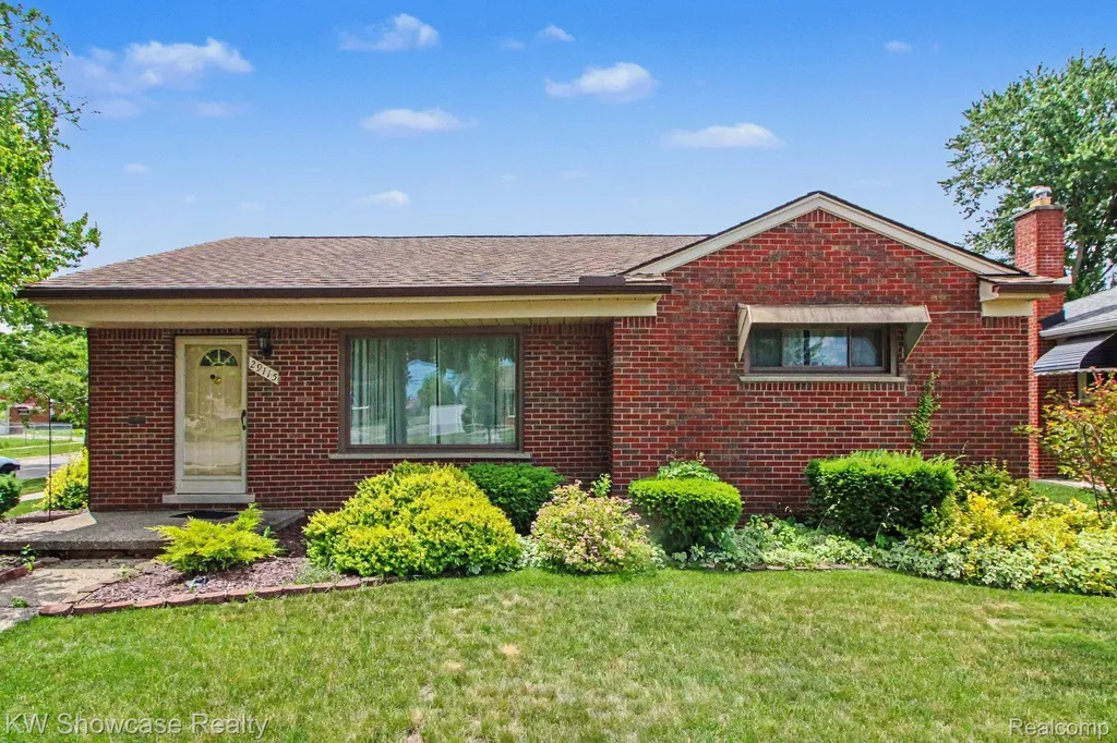 29115 Westfield Street Livonia City MI 48150