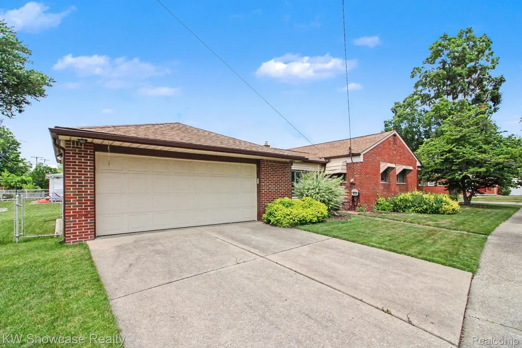 29115 Westfield Street Livonia City MI 48150