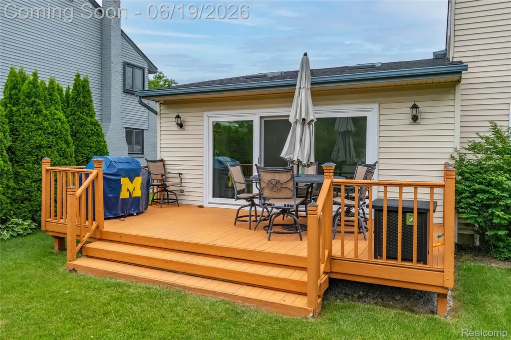 45209 Saltz Road Canton Charter Township MI 48187