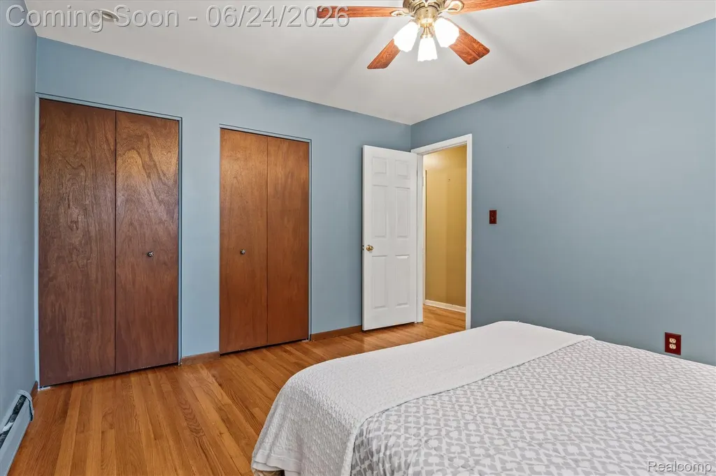 14196 Loveland Street Livonia City MI 48154