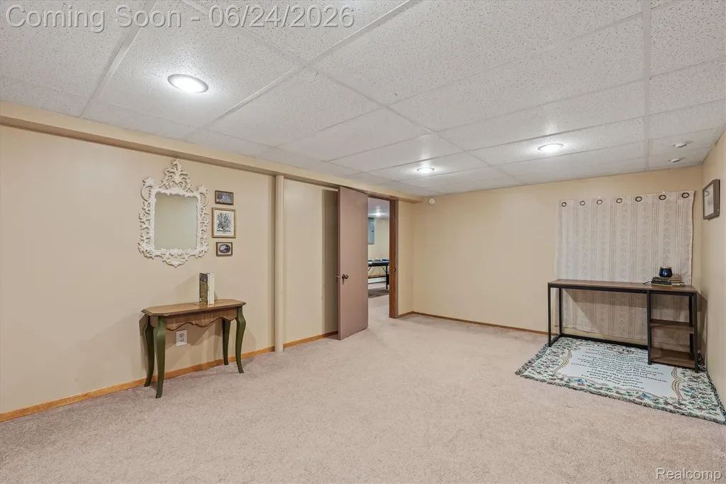 14196 Loveland Street Livonia City MI 48154