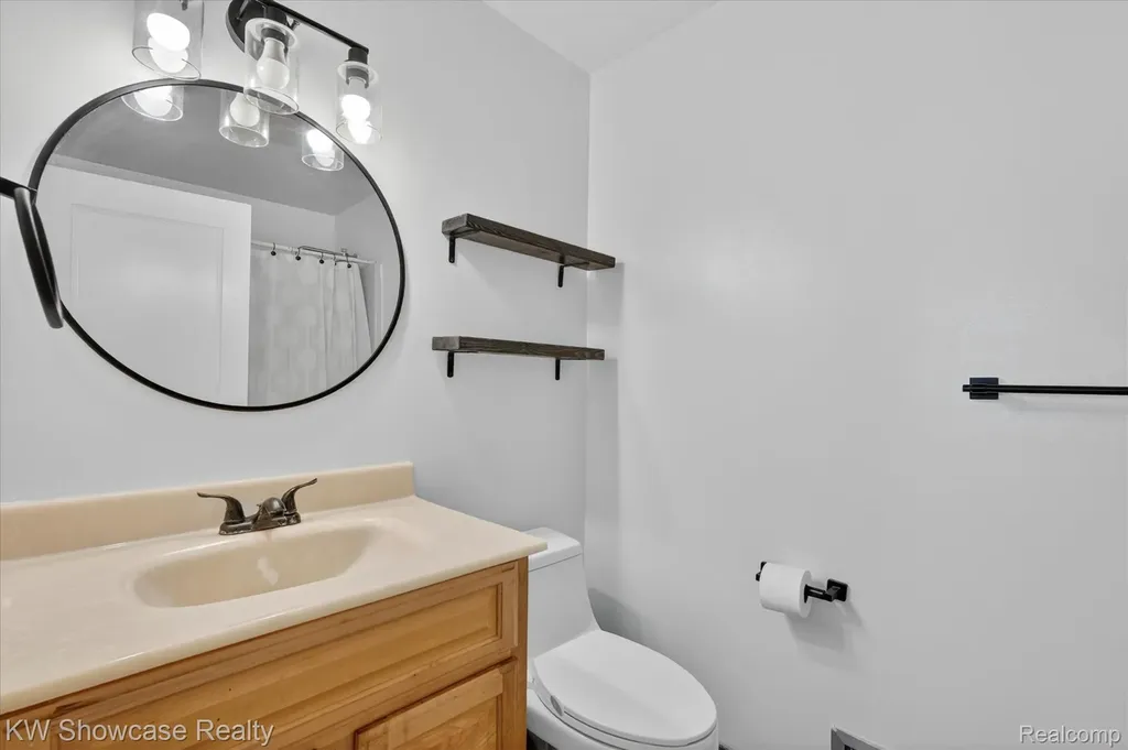 173 Pickford Street Novi City MI 48377