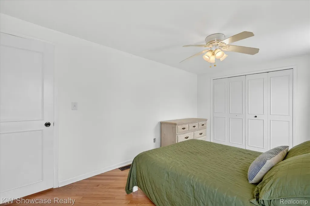 173 Pickford Street Novi City MI 48377