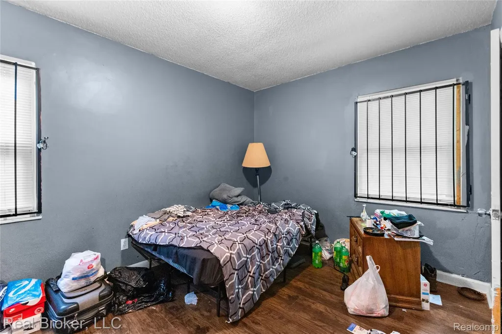 19332 Westphalia Street Detroit City MI 48205