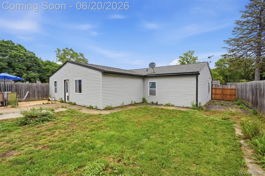 3604 Minton Road Lake Orion Village MI 48359