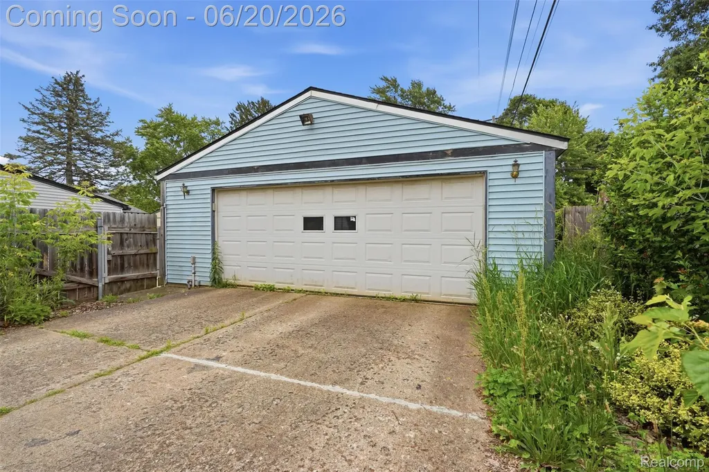 3604 Minton Road Lake Orion Village MI 48359